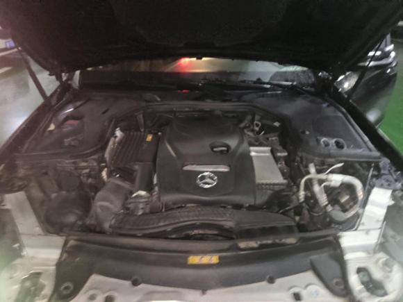 [嘉兴·浙F] 二手奔驰奔驰E级2018款 E 200 L 运动型