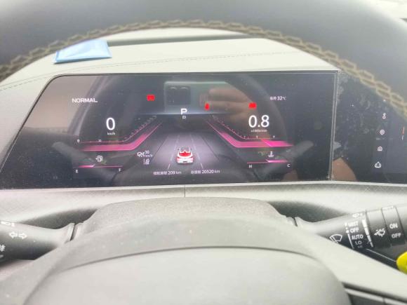 [南京·苏A] 二手长安长安UNI-T2021款 1.5T 运动版 旗舰型