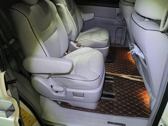 [深圳·粤B] 二手纳智捷大7 MPV2016款 2.2T 智享型