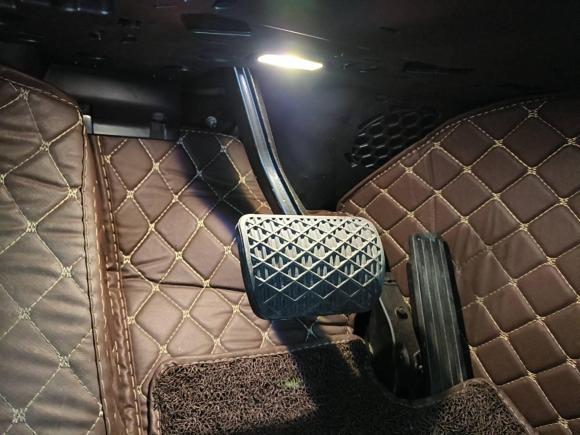 [深圳·粤S] 二手奔驰奔驰E级2023款 改款 E 260 L