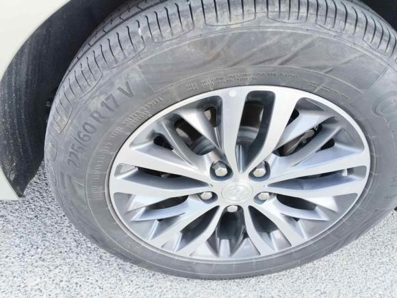 [济南·鲁A] 二手别克别克GL82022款 ES陆尊 653T 舒适型