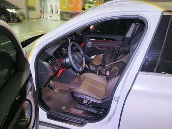 [成都·川A] 二手宝马宝马X12022款 sDrive20Li 时尚型