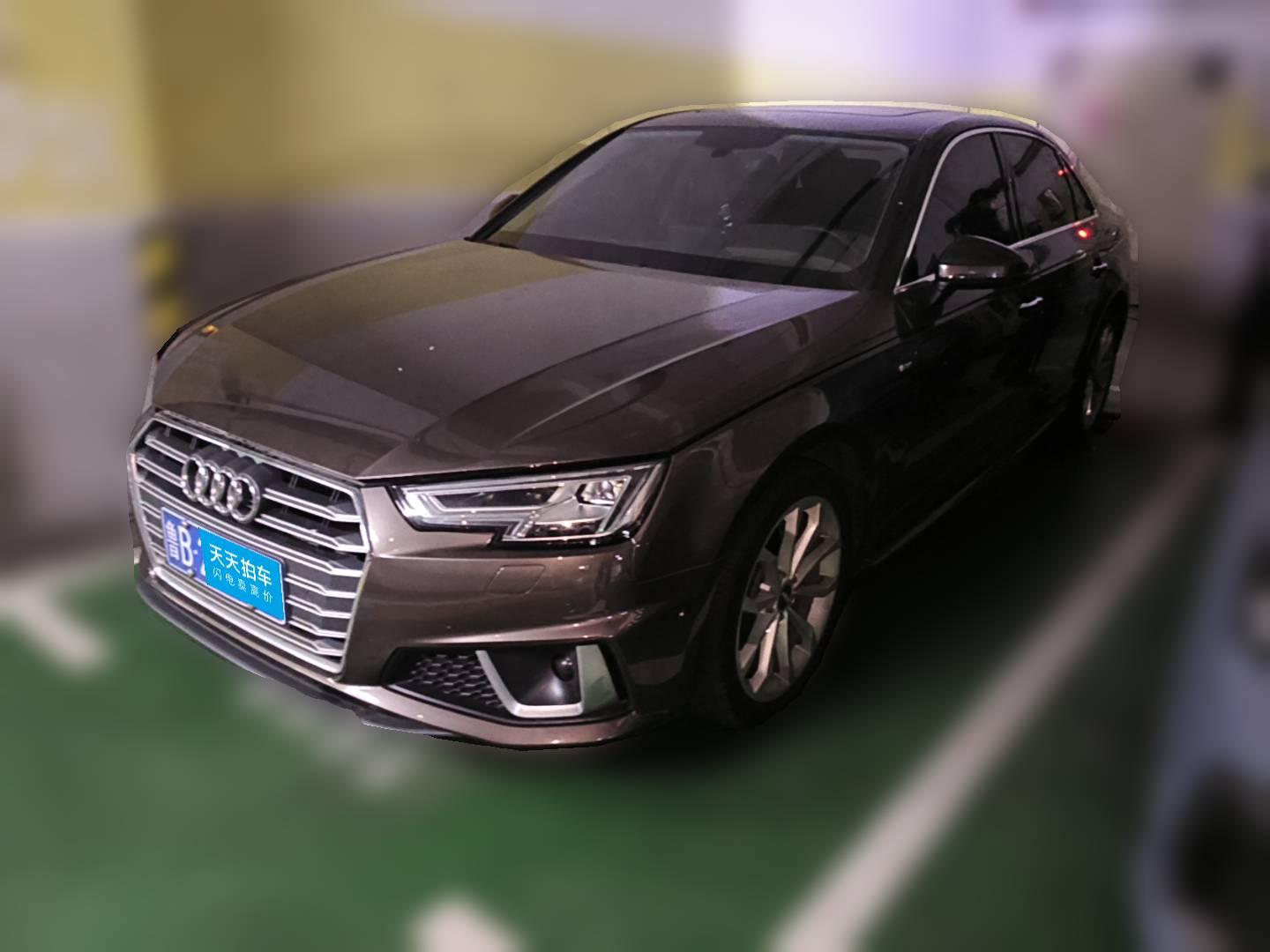 [青岛·鲁B] 奥迪奥迪A4L2019款 40 TFSI 时尚型 国V