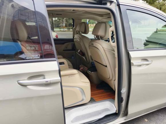 [上海·沪M] 二手别克别克GL82022款 ES陆尊 653T 豪华型