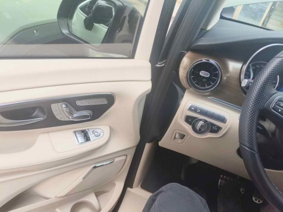 [成都·川G] 二手奔驰奔驰V级2022款 V 260 L 长轴距豪华版