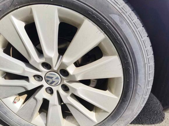 [上海·粤G] 二手大众朗逸2013款 1.4TSI DSG舒适版