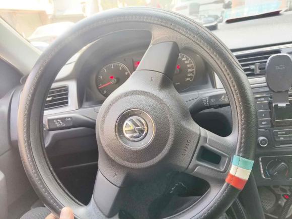 [上海·鲁N] 二手大众桑塔纳2013款 1.6L 自动舒适版