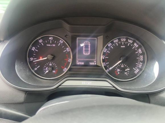 [湖州·沪C] 二手斯柯达明锐2017款 TSI280 DSG智行版