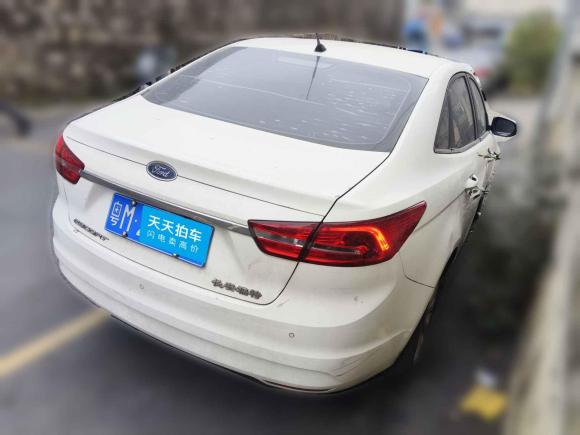 [深圳·粤M] 二手福特福睿斯2015款 1.5L 自动时尚型