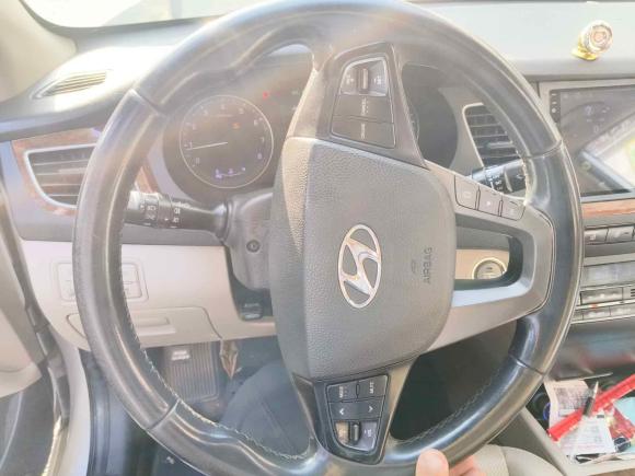 [成都·云A] 二手现代名图2014款 1.8L 自动尊贵型DLX