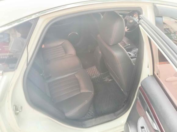 [南昌·赣A] 二手奔腾奔腾B502016款 1.4T 自动运动豪华型