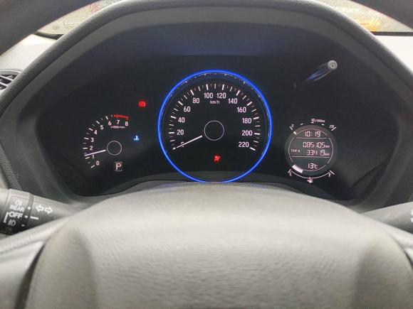 [无锡·苏B] 二手本田缤智2015款 1.8L CVT两驱精英型