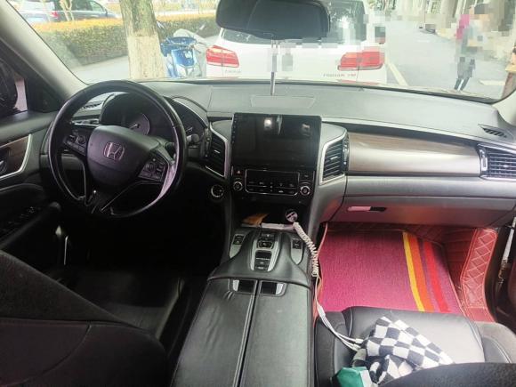 [杭州·浙A] 二手本田冠道2017款 370TURBO 四驱尊享版