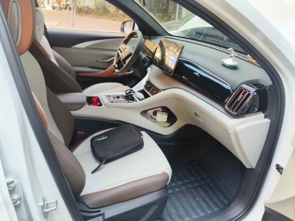 [深圳·粤B] 二手比亚迪宋Pro新能源2022款 DM-i 51km 尊贵型