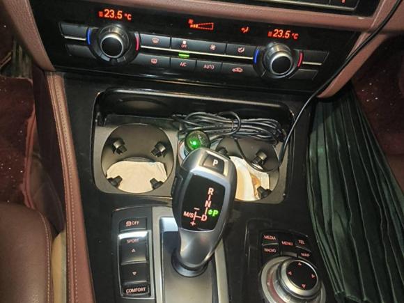 [上海·沪A] 二手宝马宝马5系2014款 520i 典雅型