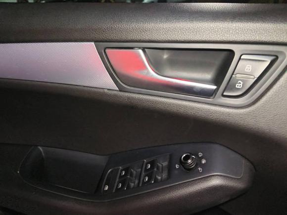 [杭州·浙A] 二手奥迪奥迪Q52011款 2.0TFSI 技术型