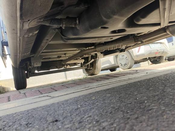 [宁波·浙B] 二手上汽大通MAXUS新途V802023款 2.0T 手动经典傲运通长轴中顶6/7/8/9座