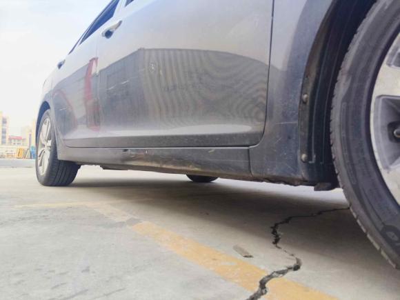 [上海·皖J] 二手现代名图2014款 1.8L 自动尊贵型DLX