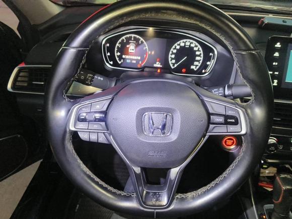 [深圳·粤B] 二手本田雅阁2018款 260TURBO 尊贵版 国VI