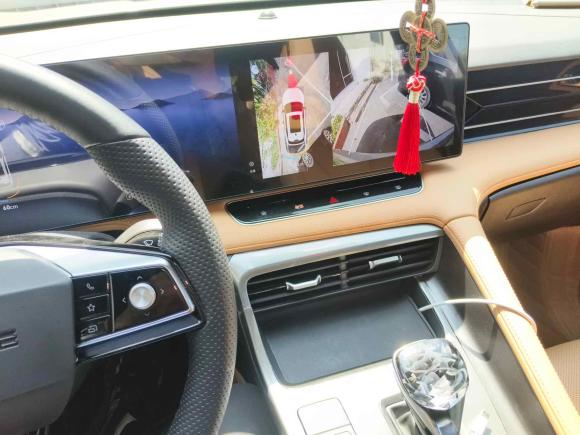 [上海·沪A] 二手荣威荣威RX5新能源2023款 eRX5 超混尊荣版