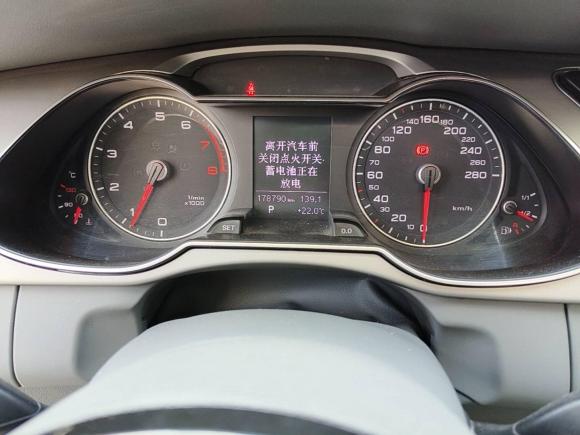 [无锡·苏B] 二手奥迪奥迪A4L2013款 35 TFSI 自动标准型