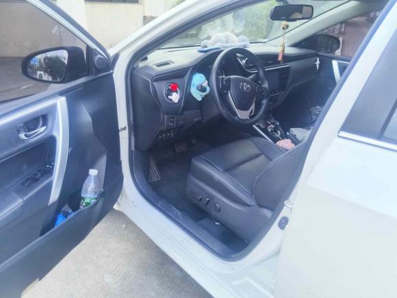 [上海·沪A] 二手丰田卡罗拉双擎E+2019款 1.8L E-CVT旗舰版