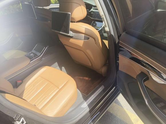 [南京·苏A] 二手奥迪奥迪A82019款 改款 Plus A8L 55 TFSI quattro 尊贵型