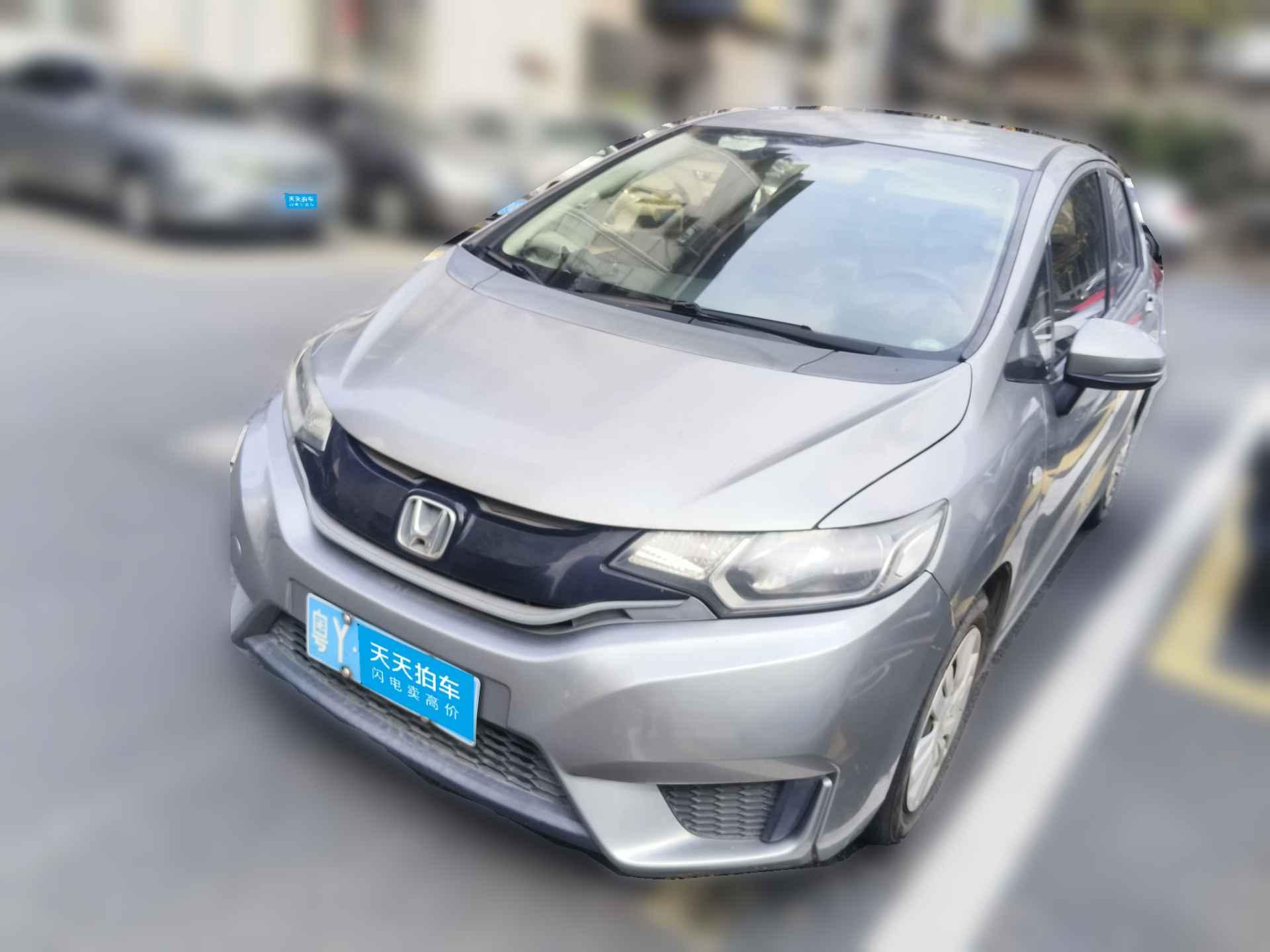[佛山·粤Y] 本田飞度2016款 1.5L LX CVT舒适型