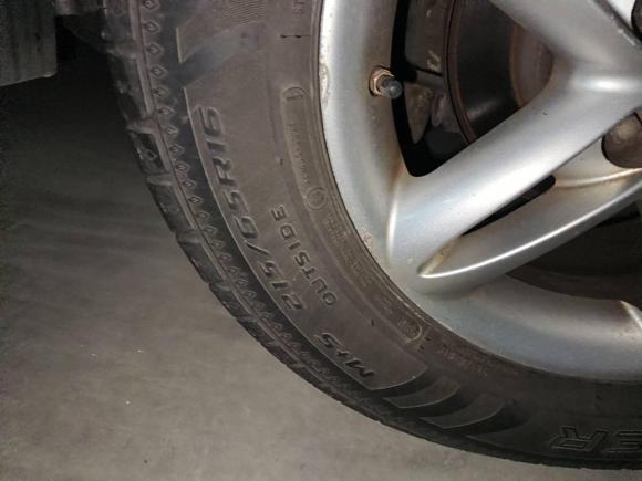 [上海·鲁F] 二手双龙柯兰多2011款 2.0T 柴油两驱手动舒适导航版