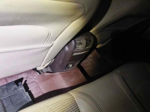 [青岛·鲁U] 二手别克君威2014款 2.0L 领先时尚型