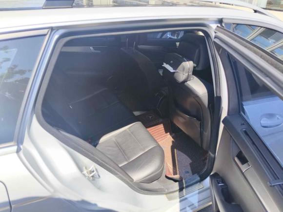 [宁波·浙B] 二手奔驰奔驰C级2011款 C 200 时尚旅行版