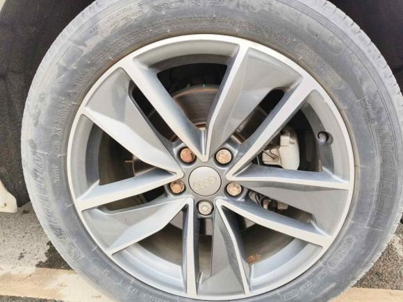 [武汉·鄂A] 二手奥迪奥迪Q32017款 30 TFSI 时尚型