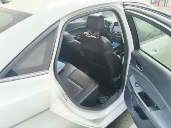 [成都·川A] 二手福特福睿斯2017款 幸福版 1.5L 手动时尚型