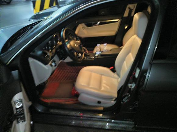 [成都·川A] 二手奔驰奔驰C级2011款 C 200 CGI 时尚型