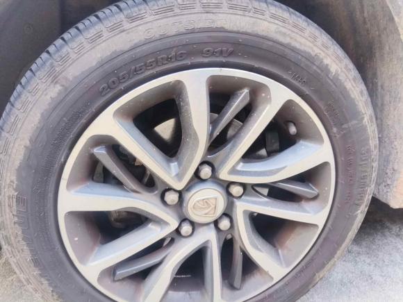 [广州·粤R] 二手宝骏宝骏7302021款 1.5T CVT时尚型 7座