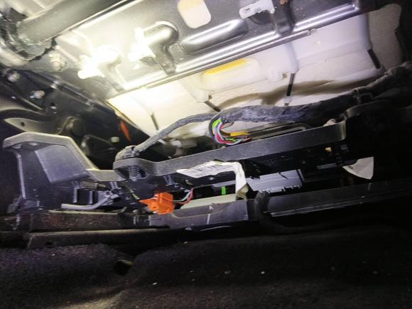 [上海·沪F] 二手路虎发现神行2019款 240PS PURE版 国VI