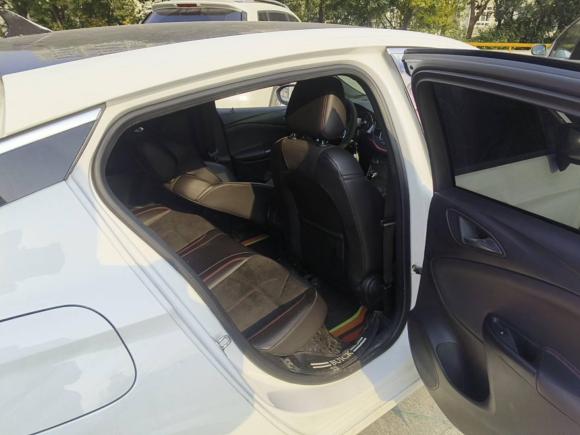 [上海·湘N] 二手别克威朗2016款 两厢GS 20T 双离合燃情运动型