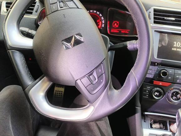 [上海·沪A] 二手DSDS 62014款 1.6T 豪华版THP200