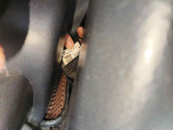 [广州·粤A] 二手丰田雷凌2016款 双擎 1.8H GS E-CVT精英天窗版