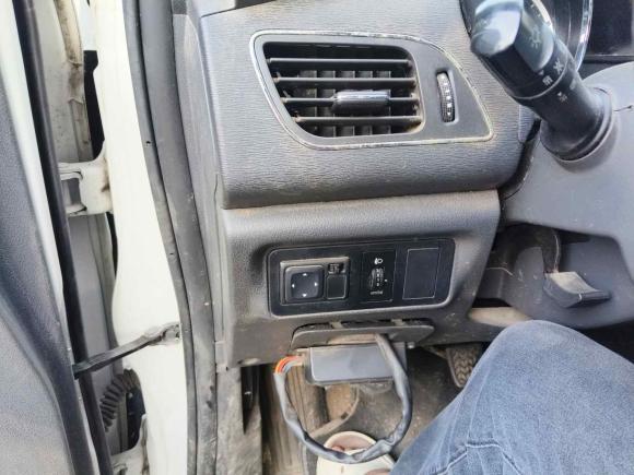 [武汉·鄂A] 二手江汽集团江淮T62020款 2.0T柴油两驱精英型长轴国VI HFC4DB2-2E