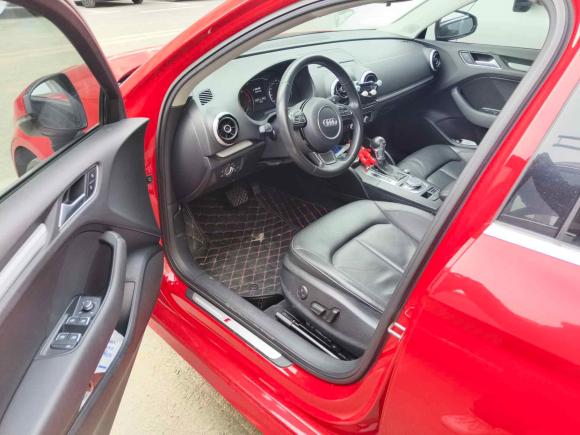 [南京·苏A] 二手奥迪奥迪A32015款 Limousine 45 TFSI S line 豪华型