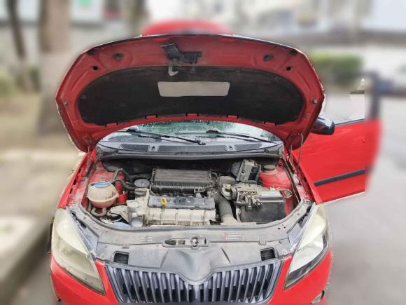 [上海·沪C] 二手斯柯达晶锐2012款 1.6L 自动Sport版