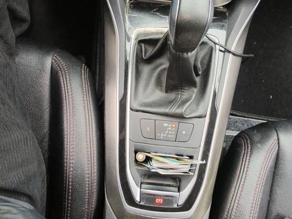 [成都·川A] 二手标致标致4082014款 1.8L 自动豪华版