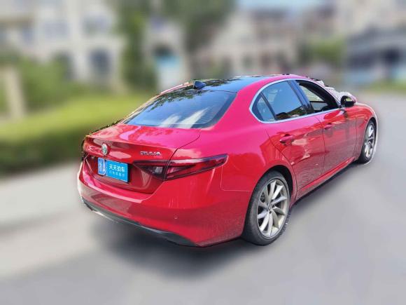 [杭州·浙A] 二手阿尔法·罗密欧Giulia朱丽叶2017款 2.0T 200HP 豪华版