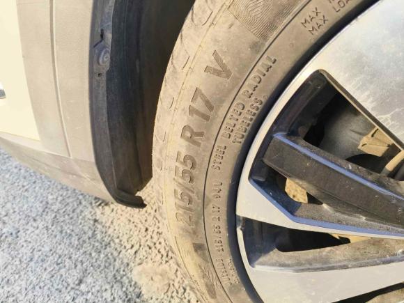 [上海·苏J] 二手东风风行景逸X62017款 劲享系列 1.5T CVT尊享型