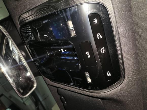 [合肥·皖A] 二手奔驰奔驰C级2024款 改款三 C 260 L 运动版