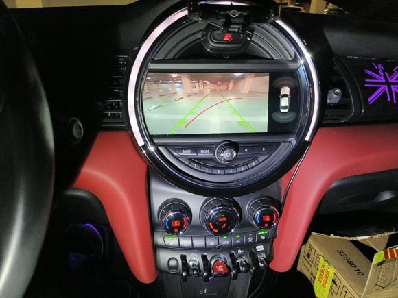 [上海·沪E] 二手MINIMINI2019款 1.5T COOPER 艺术家