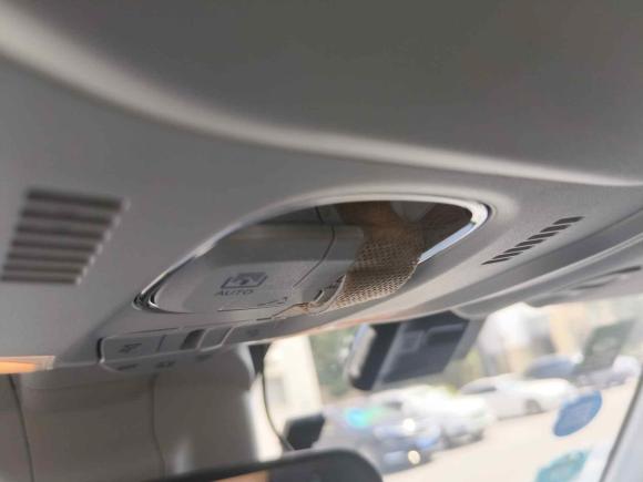 [上海·苏D] 二手Jeep自由侠2017款 180T 自动智能版