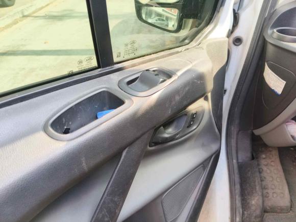 [义乌·浙G] 二手福特全顺2017款 2.0T柴油多功能商用车短轴中顶国IV