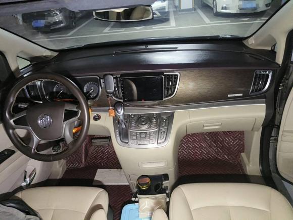 [成都·川A] 二手别克别克GL82011款 2.4L CT豪华商务舒适版